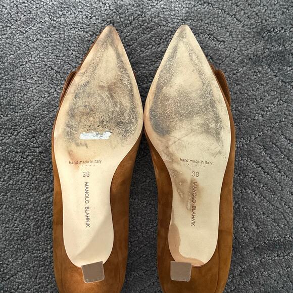 Manolo Blahnik Maysale Suede Buckle Kitten Heel Pumps Cognac Brown Size EU 38 - Picture 3 of 14